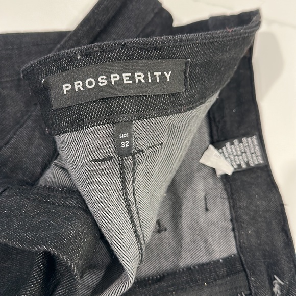 New never worn Prosperity jeans size 32, black, straight leg - Picture 2 of 4